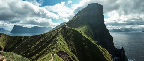 The ridge out to Kallur.